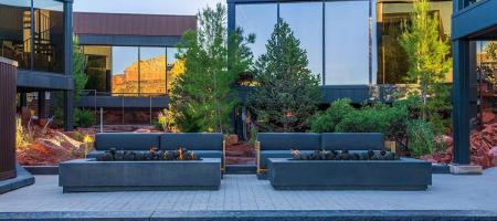 Ambiente-Firepit-Lounge-Area-Jenelle-Bonifield